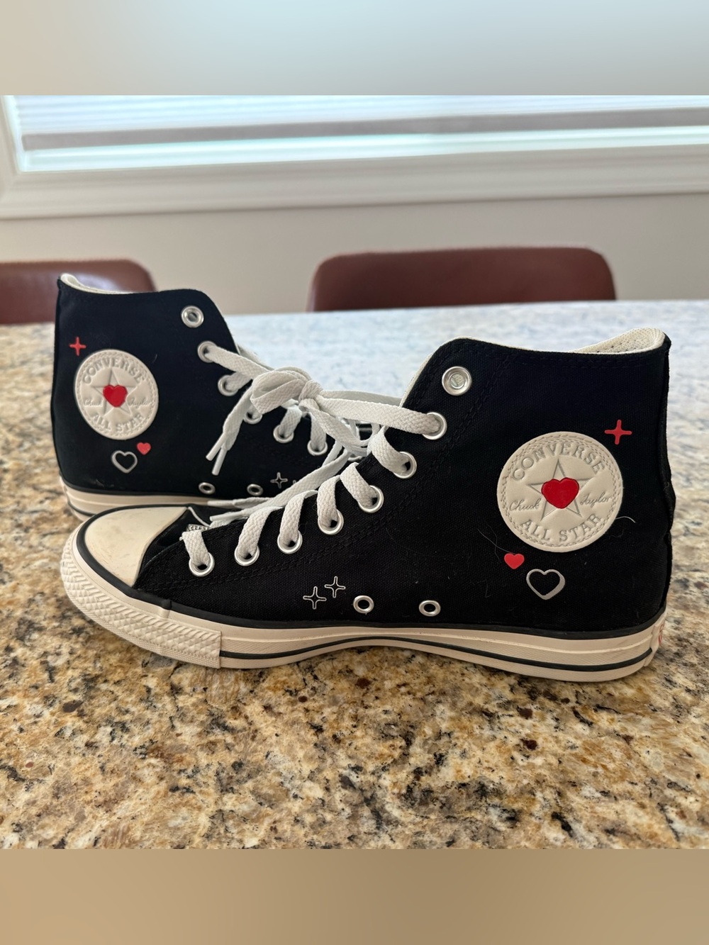 NEW Women’s Converse All Stars 2k Heart Black size 8.5 High Top
